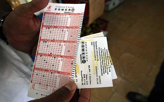 La fuerza de un jugador de lotería enfocado en Puerto Rico